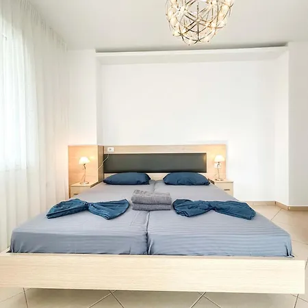Ferienwohnung Korabi Luk 695 Durrës Exterior foto