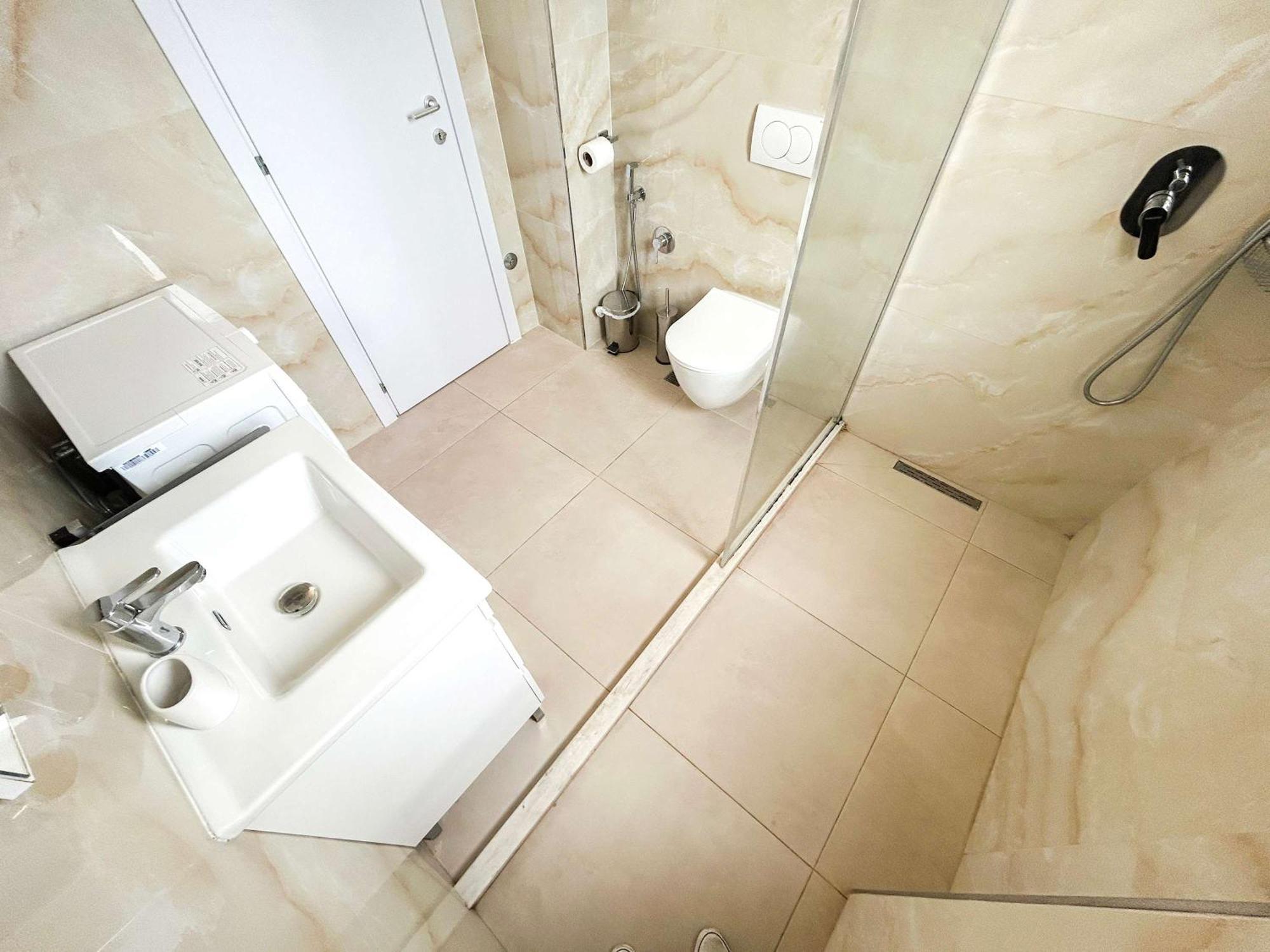 Korabi Luk 695 Apartment Durrës
